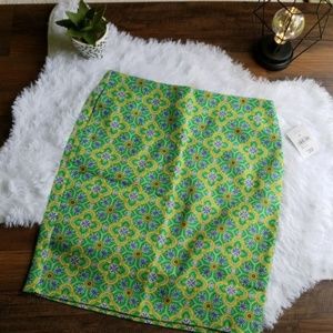 Joe Fresh SZ 6 Pencil Skirt Green Yellow Casual